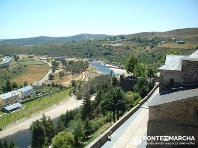 Puebla de Sanabria - Castillo de Sanabria; senderismo españa; rutas en la pedriza